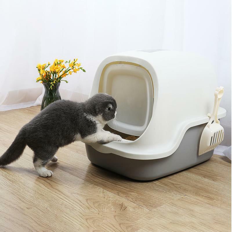 Cat litter box enclosed , sand box with free cat litter scoop