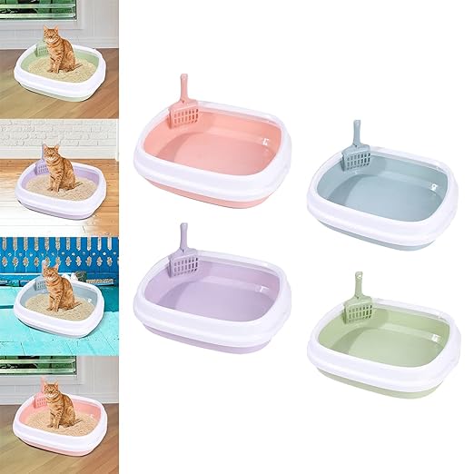 Open mixed color cat litter box filled with clumping cat litter, designed for easy cleaning, odor control, and daily cat hygiene in modern home environments in the UAE