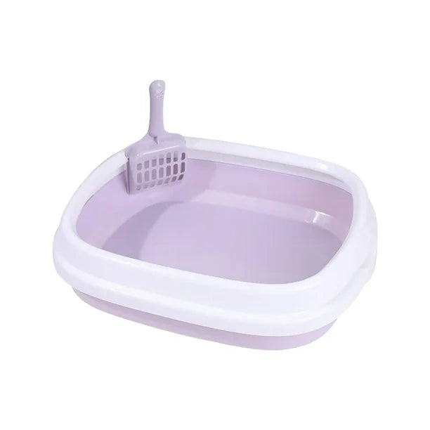 Close-up view of purple cat litter in open box with scoop, highlighting premium clumping texture, strong odor control, and easy scooping for hygienic daily cat litter use in UAE homes
