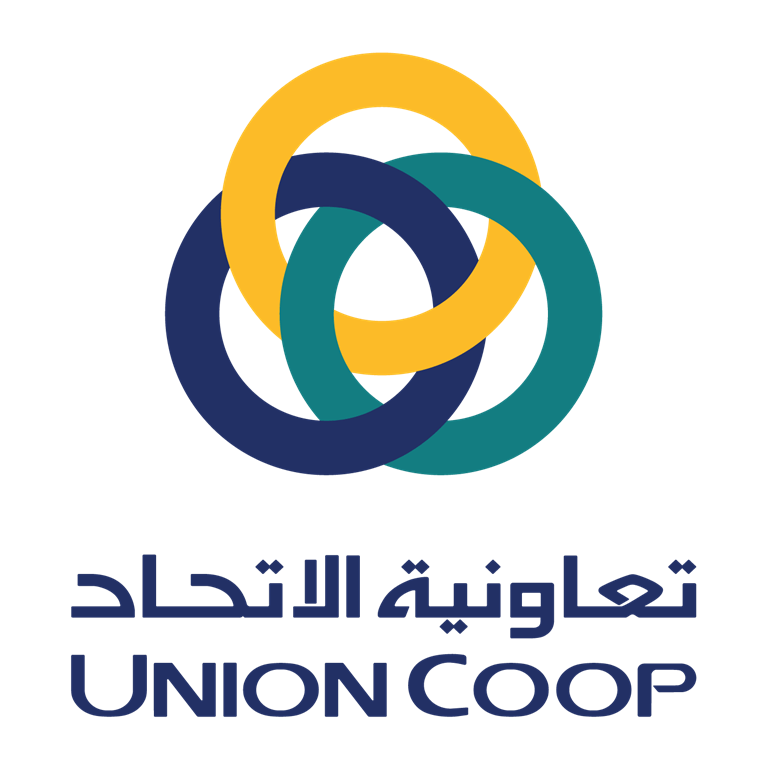 Happy Puss cat litter available at Union Coop UAE stores, official partner logo showing retail availability of premium clumping cat litter across UAE branches
